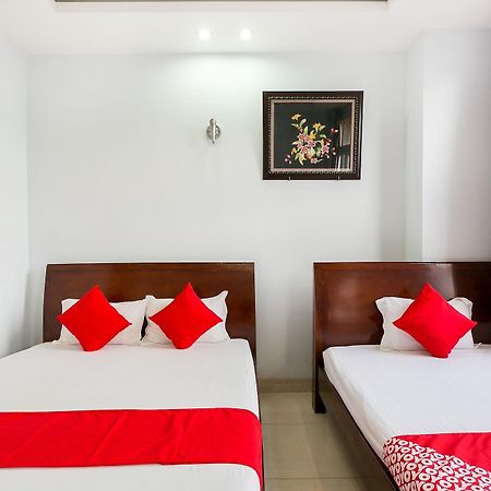 Oyo 130 Tuan Long Hotel 호치민 외부 사진