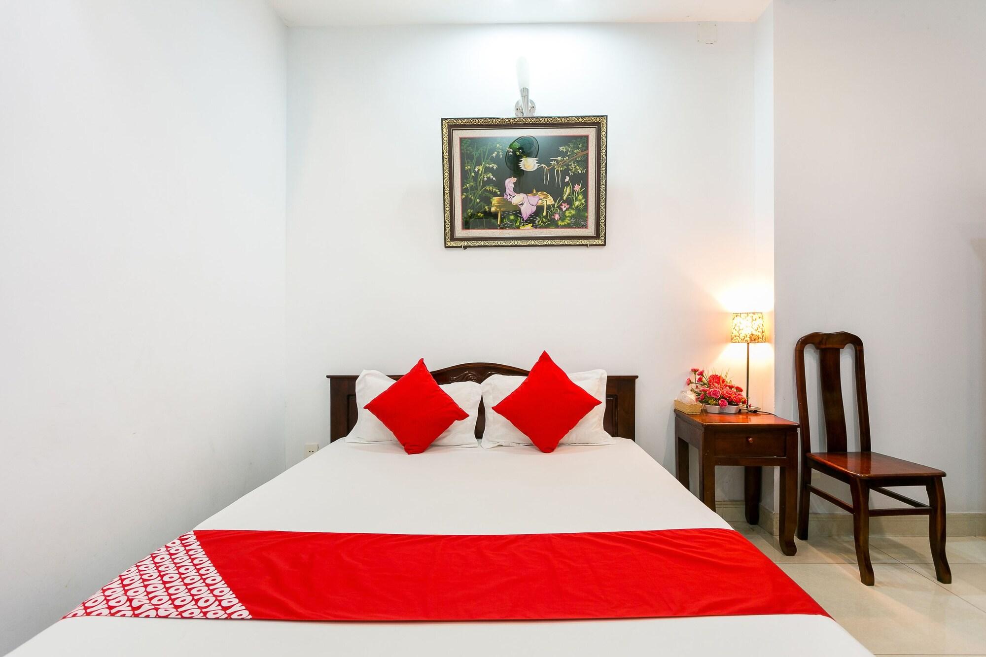 Oyo 130 Tuan Long Hotel 호치민 외부 사진