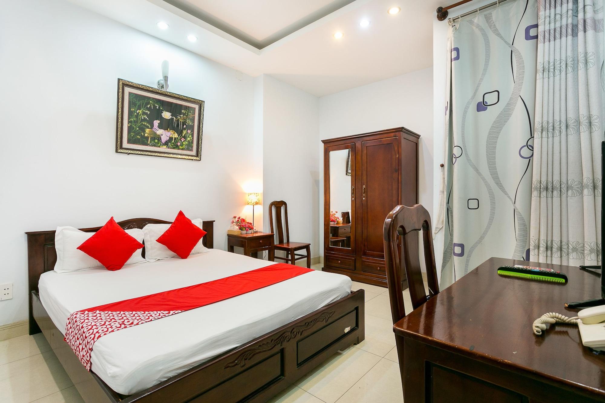 Oyo 130 Tuan Long Hotel 호치민 외부 사진